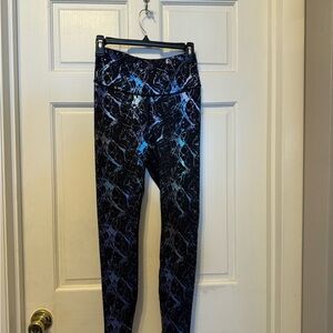 Women's Black and Blue Patterned Leggings